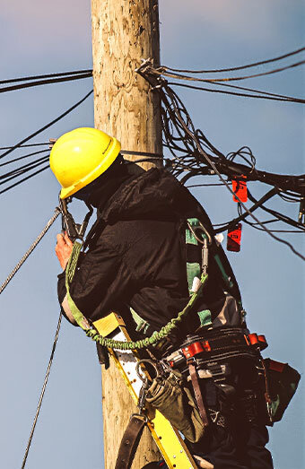 /uploads/2025/04/repairing-powerlines-sydney.jpg